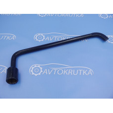 Ключ балонний - колісний на  Peugeot 108 - Пежо 108