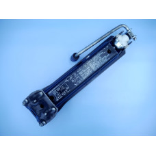 Домкрат Mercedes E-Class W211