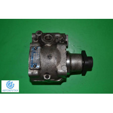 Насос гідропідсилювача керма Audi Quattro 2.1 Turbo, 2.2 20V Turbo, 2.2 Turbo 1984-1991 75BAR 7671955140, 049145155 (Ауді Кватро,