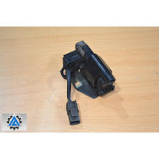 Катушка зажигания Nissan Pathfinder 2.4 BENZ 1986-1995 22433-10G10 С комутатором (Ниссан Патфайндер, Нисан