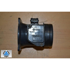 Расходомер воздуха Volkswagen Passat B5 1.6 1.8 BENZ 1996-2000 058133471, AFH6010B (Фольксваген Пассат,