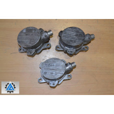 Вакуумний насос Opel Movano 2.2 DTI 2000-.. 8200102535 (Опель Мовано, Опель Мовано)