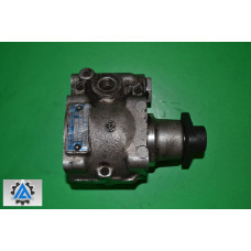 Насос гідропідсилювача руля Audi 90 B2 2.0, 2.2 1984-1987 75BAR 7671955140, 049145155 (Ауді 90, Ауді Дев’яносто)