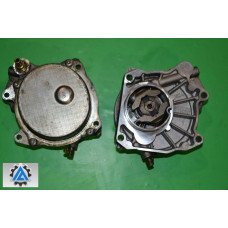Вакуумний насос Opel Signum 1.9CDTI 2004-... 55205446 (Опель Сигнум, Опель Сігнум)