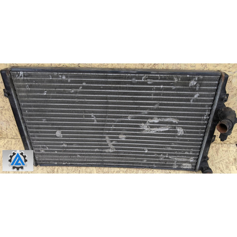 Радиатор Volkswagen Golf V 1.9 tdi (Фольксваген Гольф, Фольцваген Гольф)